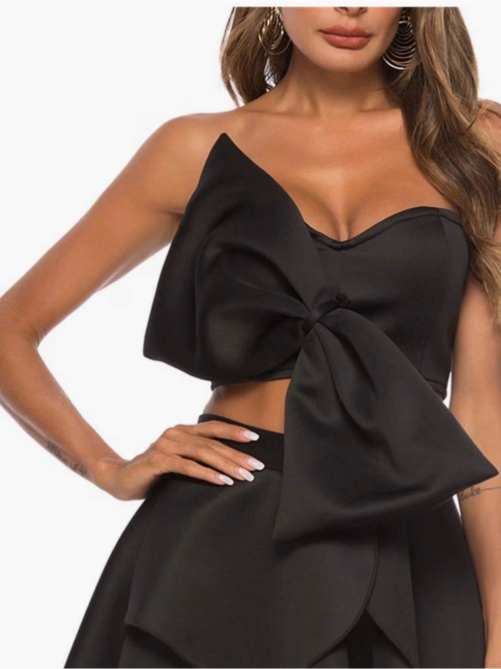 AOMEI Black Strapless Bow Crop Top Size Medium NWOT